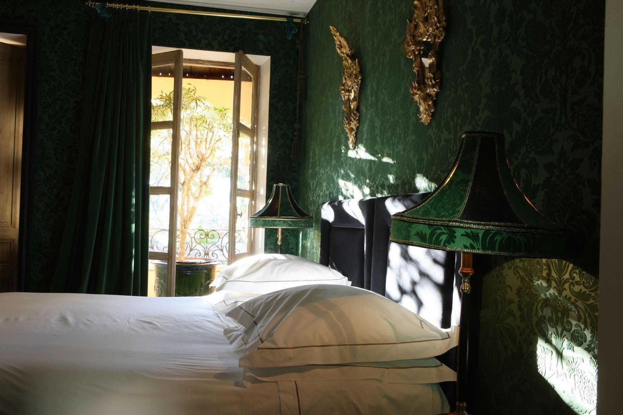 Jardins Secrets Hotell Nîmes Exteriör bild